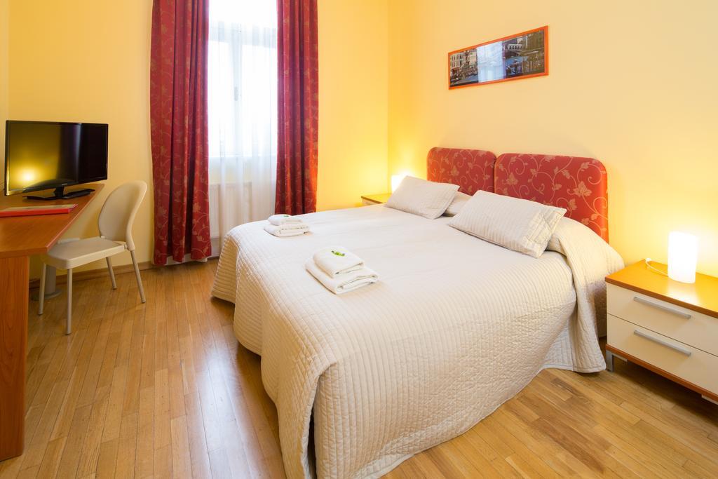 City Lounge Hotel Prague Phòng bức ảnh