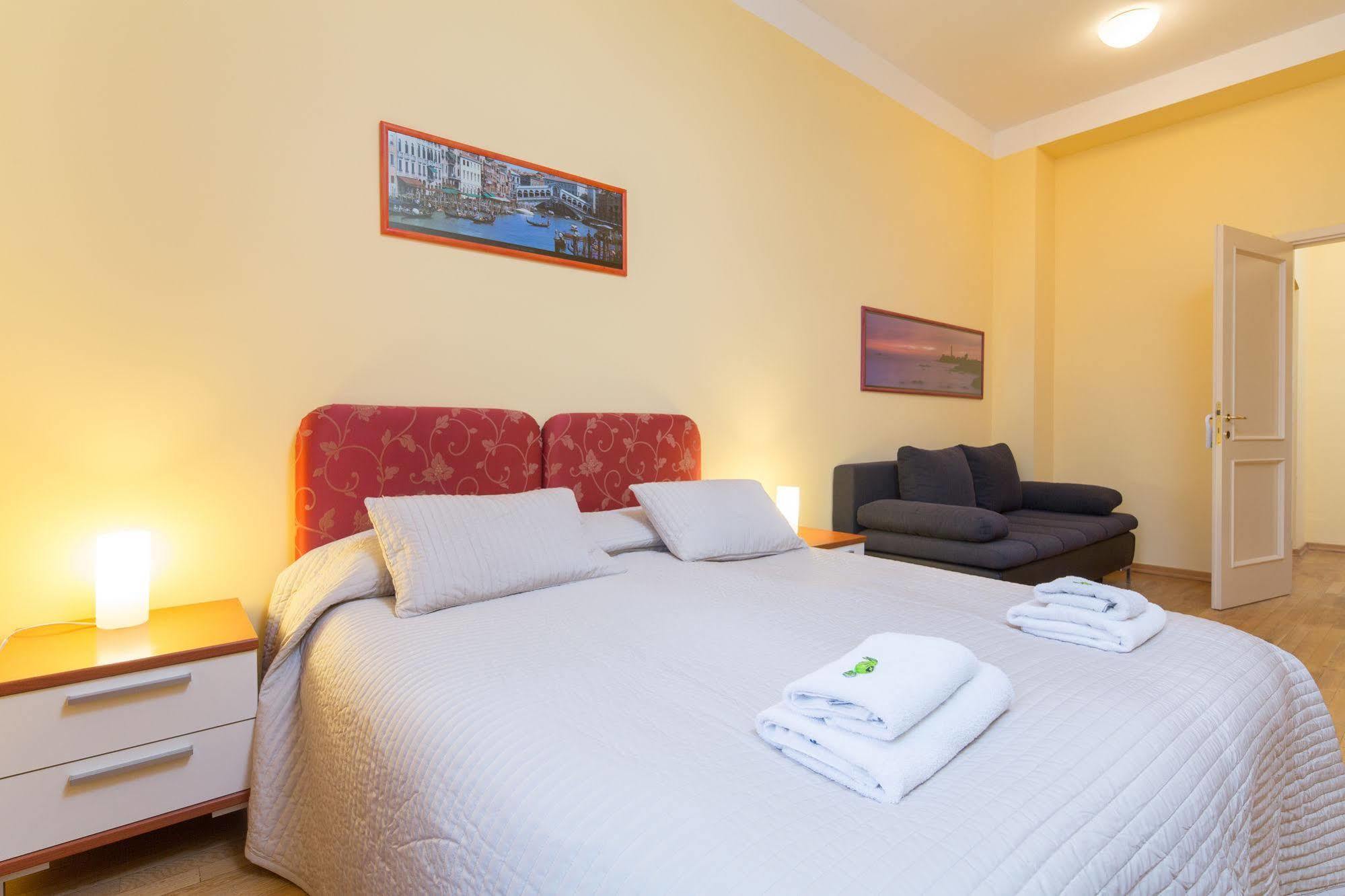City Lounge Hotel Prague Ngoại thất bức ảnh