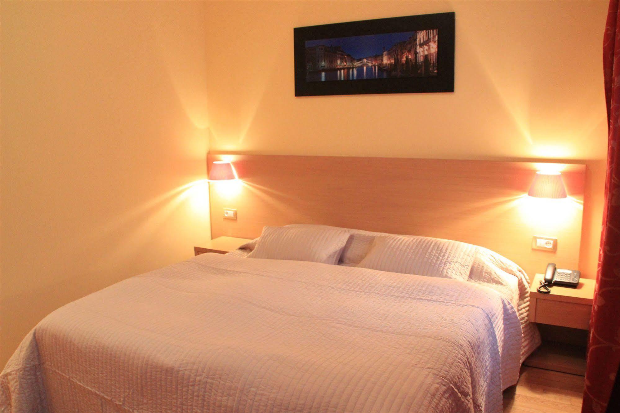 City Lounge Hotel Prague Ngoại thất bức ảnh